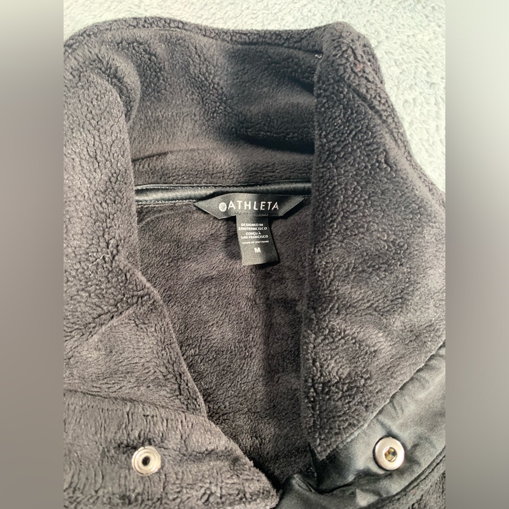 Athleta Fleece Pullover Black Medium - image 5